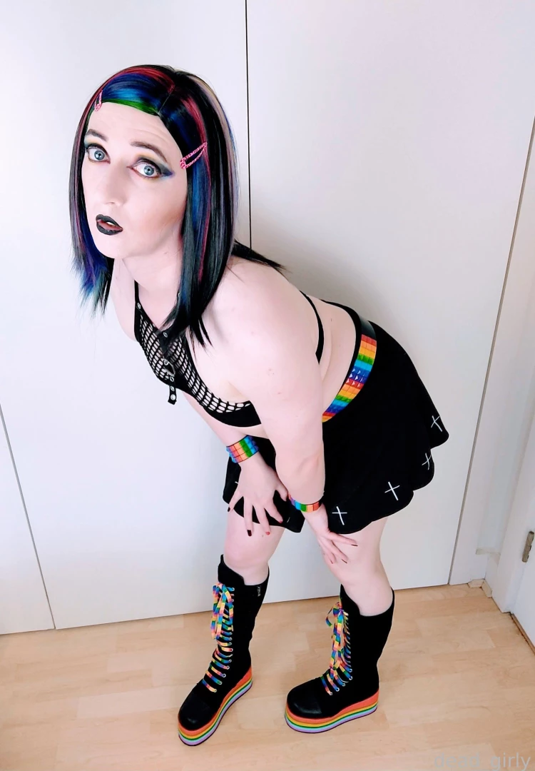 dead_girly [ dead-girly ] Onlyfans leaked photo 18525607 on Hotleaks.tv