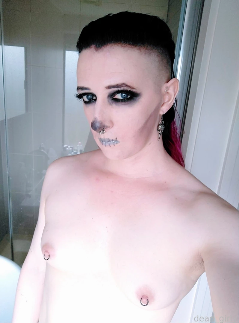 dead_girly [ dead-girly ] Onlyfans leaked photo 18531292 on Hotleaks.tv
