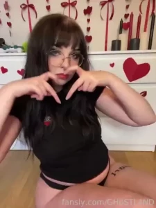 18521826