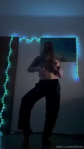 18525290