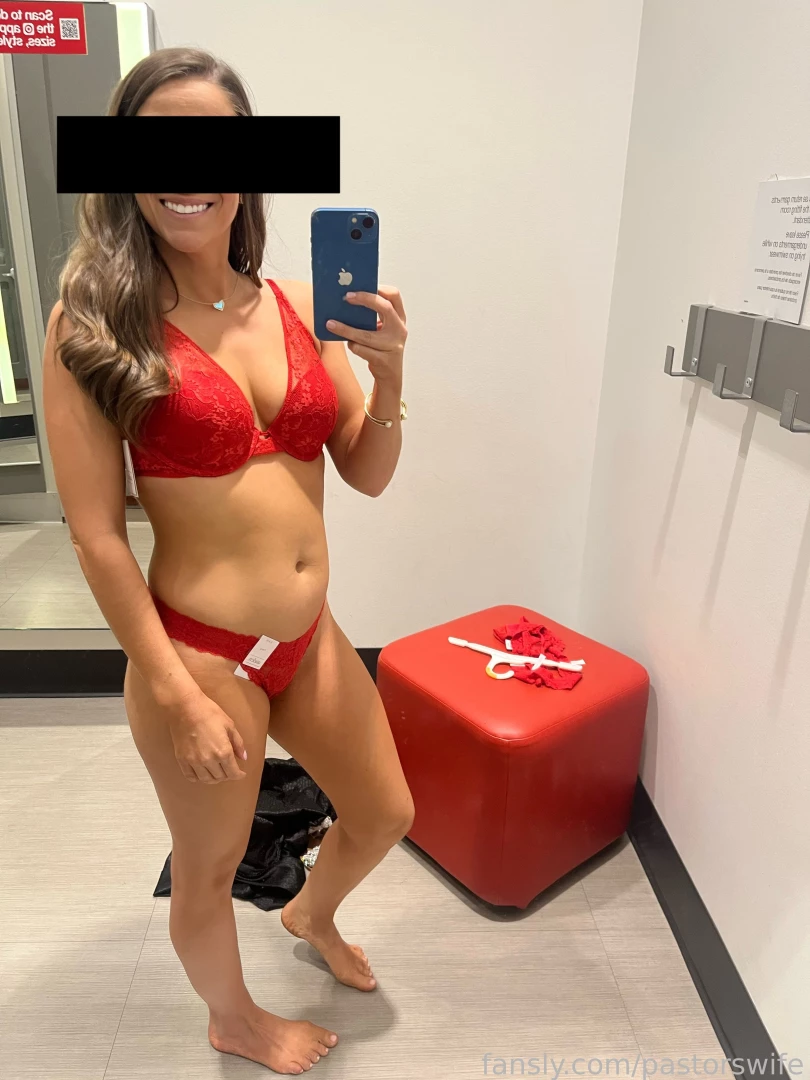 pastorswife Onlyfans leaked photo 18527937 on Hotleaks.tv