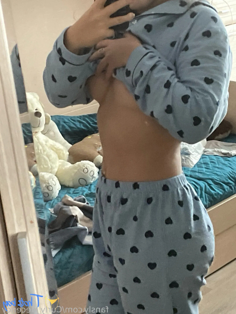 Curly_Decency [ curly-decency ] Onlyfans leaked photo 18529488 on Hotleaks.tv
