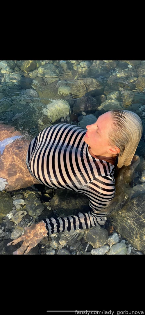 lady_gorbunova [ lady-gorbunova ] Onlyfans leaked photo 18536351 on Hotleaks.tv