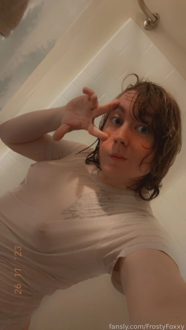 frostyfoxxy Onlyfans leaked photo 18538535 on Hotleaks.tv