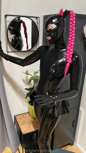 18540646