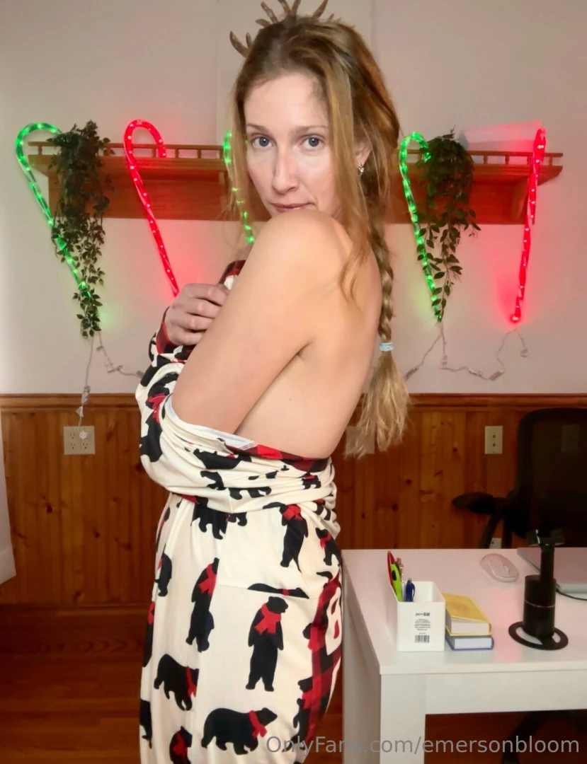 emersonbloom Onlyfans leaked photo 18541030 on Hotleaks.tv