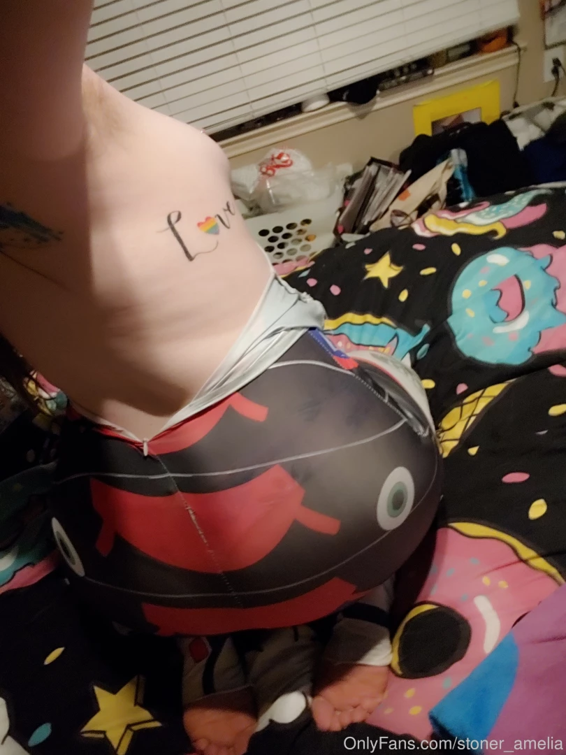ameliaoddity Onlyfans leaked photo 18540817 on Hotleaks.tv