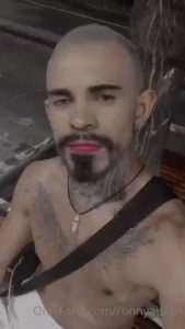 18573307