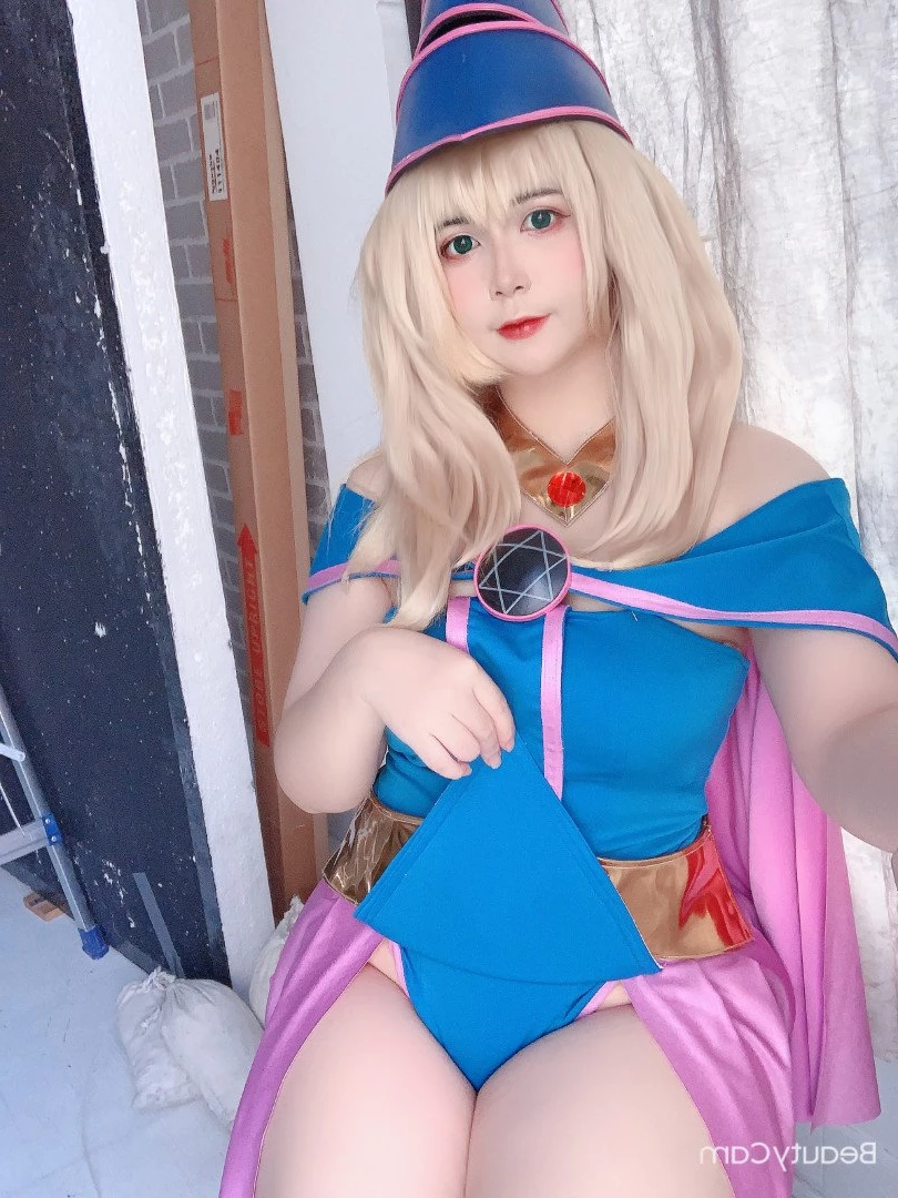 Uy Uy - Extra Thicc Princess - NO NUDE [ uyuy2907 ] Onlyfans leaked photo 1204731 on Hotleaks.tv