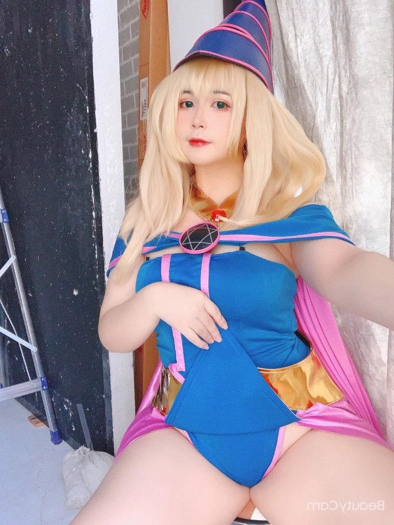 Uy Uy - Extra Thicc Princess - NO NUDE [ uyuy2907 ] Onlyfans leaked photo 1204737 on Hotleaks.tv