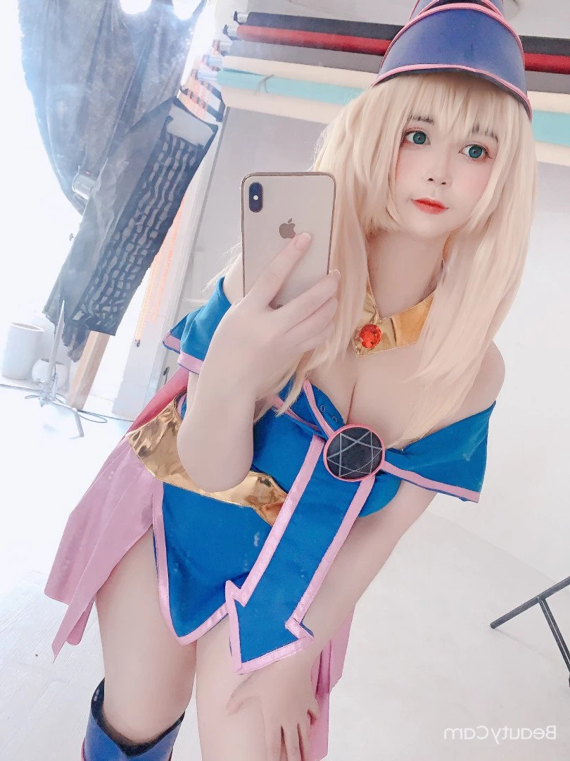 Uy Uy - Extra Thicc Princess - NO NUDE [ uyuy2907 ] Onlyfans leaked photo 1204745 on Hotleaks.tv