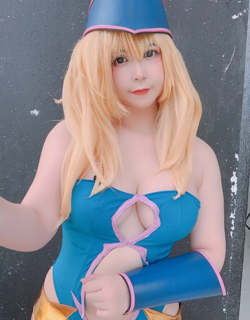 Uy Uy - Extra Thicc Princess - NO NUDE [ uyuy2907 ] Onlyfans leaked photo 1204751 on Hotleaks.tv