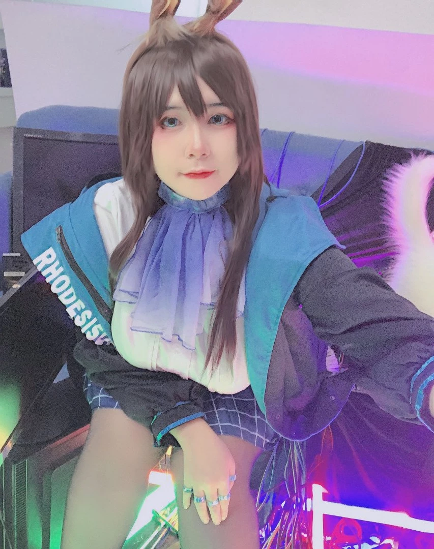 Uy Uy - Extra Thicc Princess - NO NUDE [ uyuy2907 ] Onlyfans leaked photo 1204826 on Hotleaks.tv