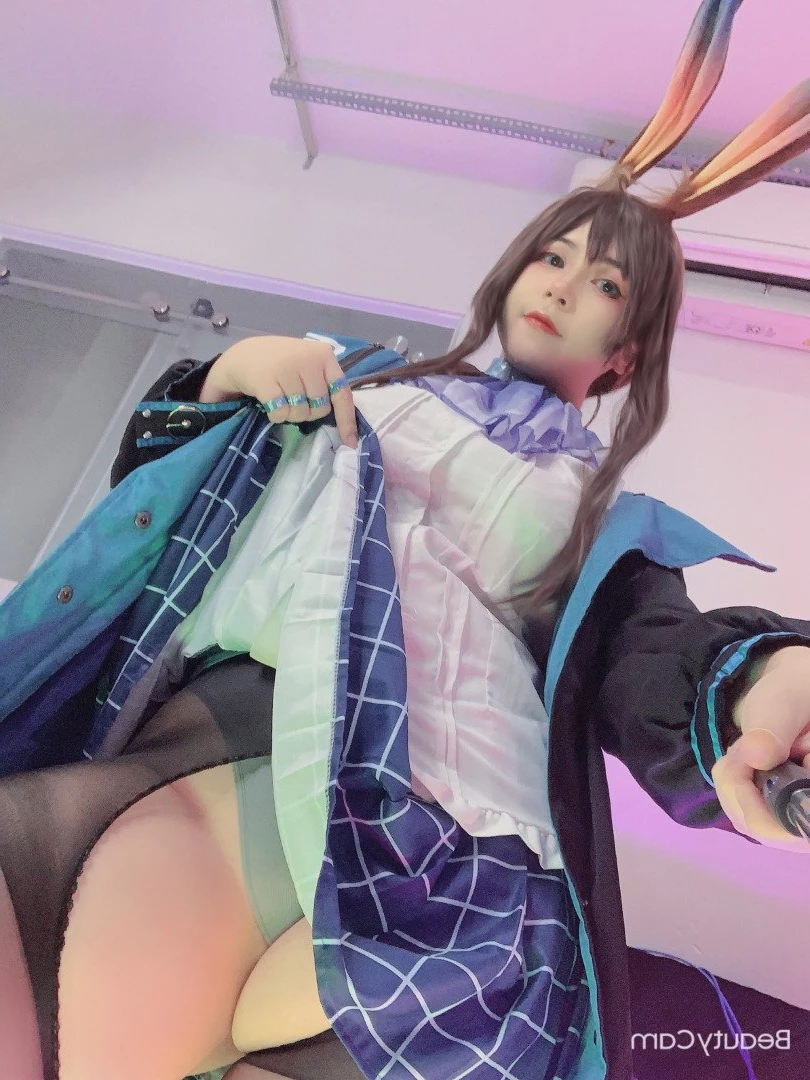Uy Uy - Extra Thicc Princess - NO NUDE [ uyuy2907 ] Onlyfans leaked photo 1204835 on Hotleaks.tv