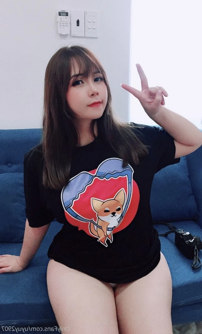 Uy Uy - Extra Thicc Princess - NO NUDE [ uyuy2907 ] Onlyfans leaked photo 6436417 on Hotleaks.tv
