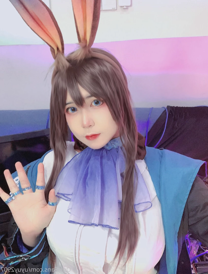 Uy Uy - Extra Thicc Princess - NO NUDE [ uyuy2907 ] Onlyfans leaked photo 6436929 on Hotleaks.tv