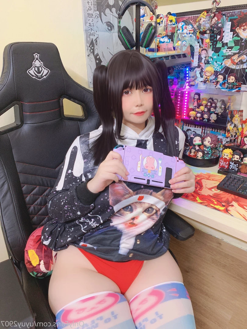 Uy Uy - Extra Thicc Princess - NO NUDE [ uyuy2907 ] Onlyfans leaked photo 6441276 on Hotleaks.tv