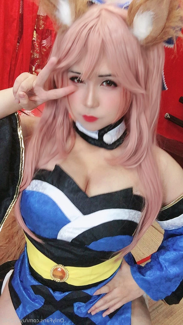 Uy Uy - Extra Thicc Princess - NO NUDE [ uyuy2907 ] Onlyfans leaked photo 6441797 on Hotleaks.tv