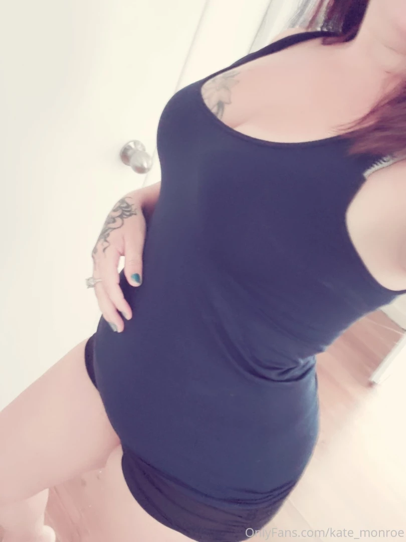 kate_monroe [ kate-monroe ] Onlyfans leaked photo 18541781 on Hotleaks.tv
