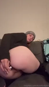 ittybittystonrr Onlyfans leaked video 18572815 on Hotleaks.tv