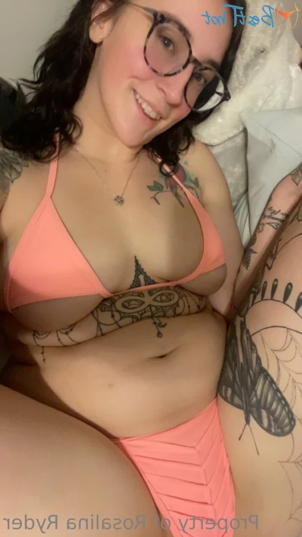 rosalinaryder Onlyfans leaked photo 18577424 on Hotleaks.tv