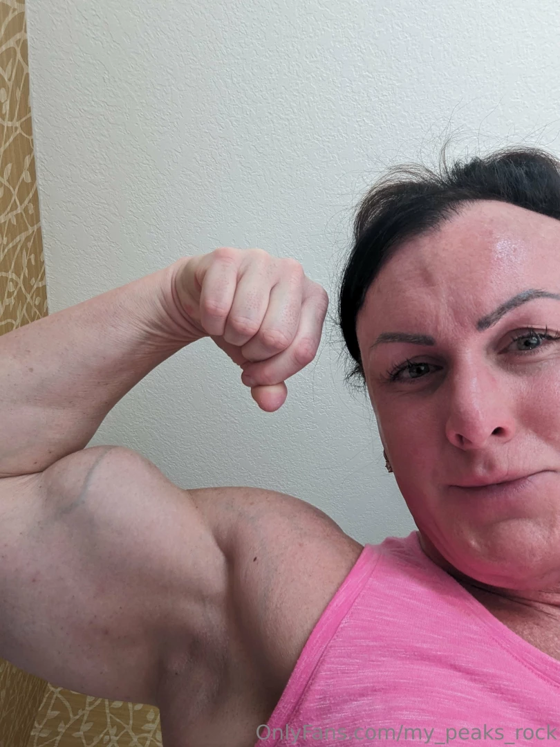 my_peaks_rock [ my-peaks-rock ] Onlyfans leaked photo 18575762 on Hotleaks.tv