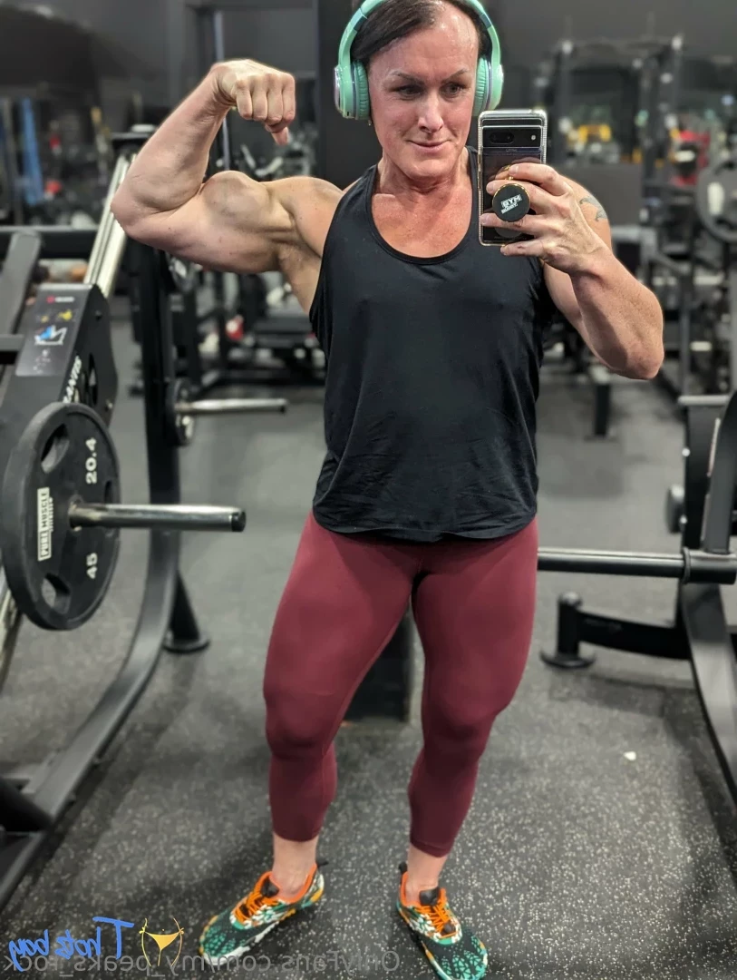 my_peaks_rock [ my-peaks-rock ] Onlyfans leaked photo 18577318 on Hotleaks.tv