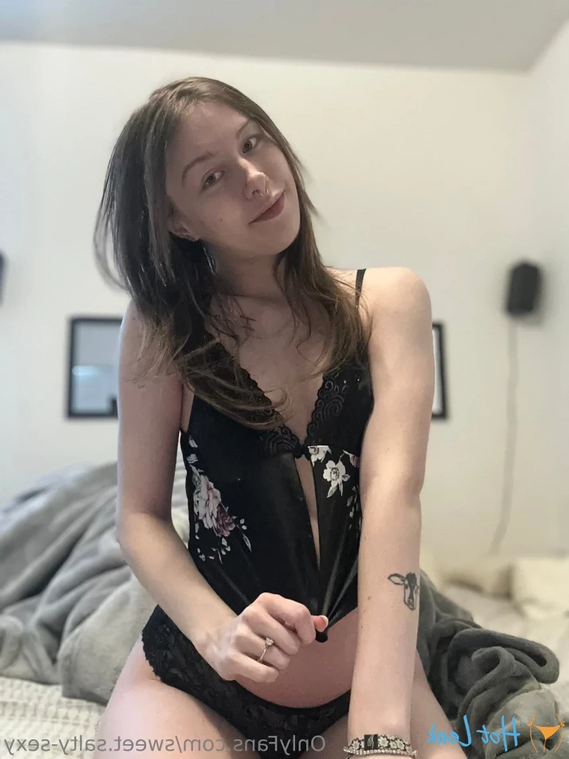 sweet.salty-sexy [ sweet-salty-sexy ] Onlyfans leaked photo 18571781 on Hotleaks.tv