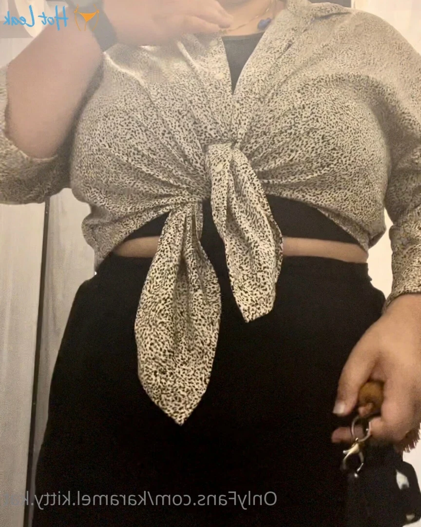 karamel.kitty.kat [ karamel-kitty-kat ] Onlyfans leaked photo 18577766 on Hotleaks.tv