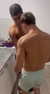 18573511