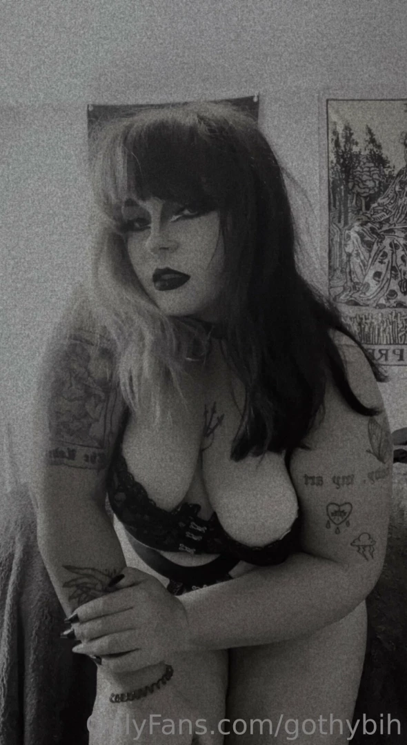 gothybih Onlyfans leaked photo 18543337 on Hotleaks.tv