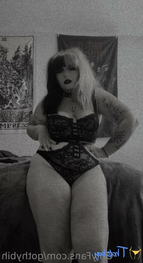 gothybih Onlyfans leaked photo 18543338 on Hotleaks.tv