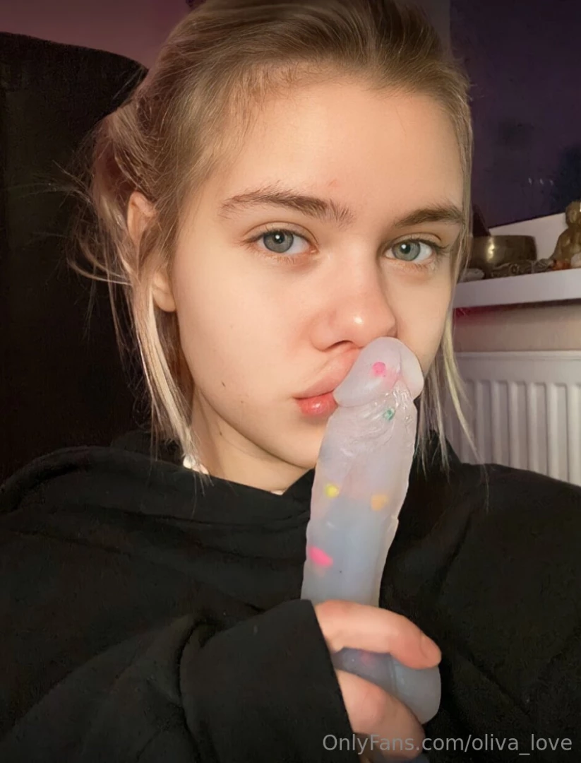 oliva_love [ oliva-love ] Onlyfans leaked photo 18560735 on Hotleaks.tv