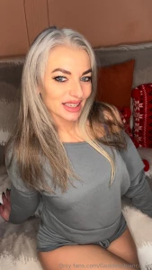 18560302