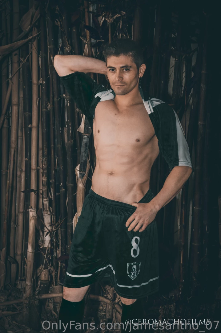jamesantho_07 [ jamesantho-07 ] Onlyfans leaked photo 18559850 on Hotleaks.tv