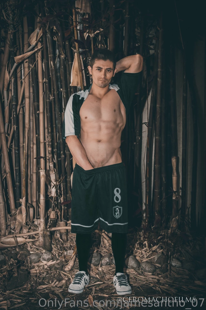 jamesantho_07 [ jamesantho-07 ] Onlyfans leaked photo 18559852 on Hotleaks.tv