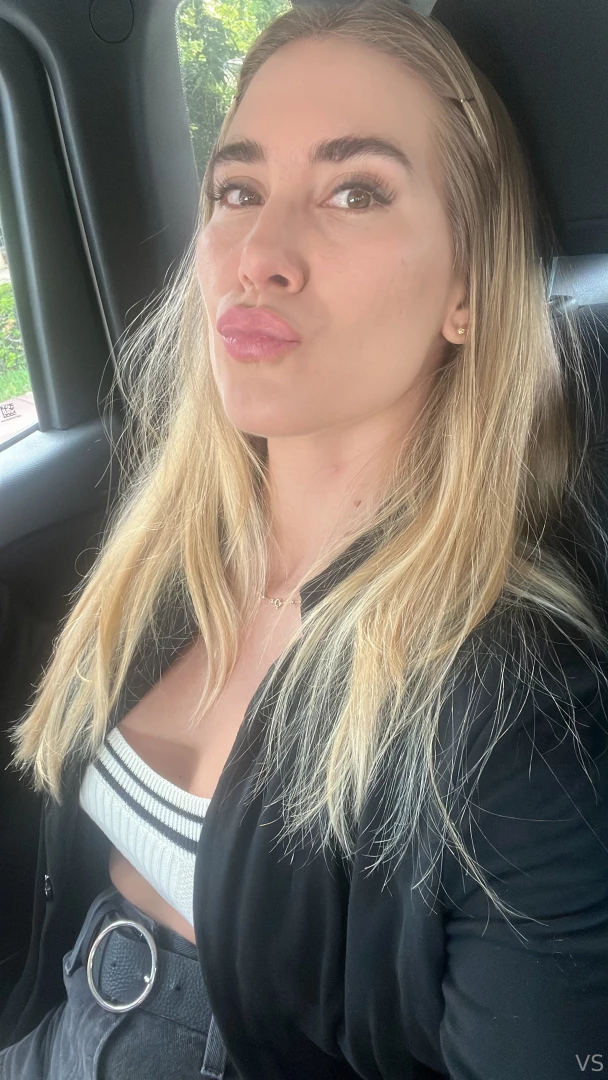 valerisan19 Onlyfans leaked photo 18548765 on Hotleaks.tv