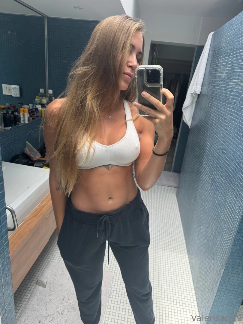 valerisan19 Onlyfans leaked photo 18549216 on Hotleaks.tv