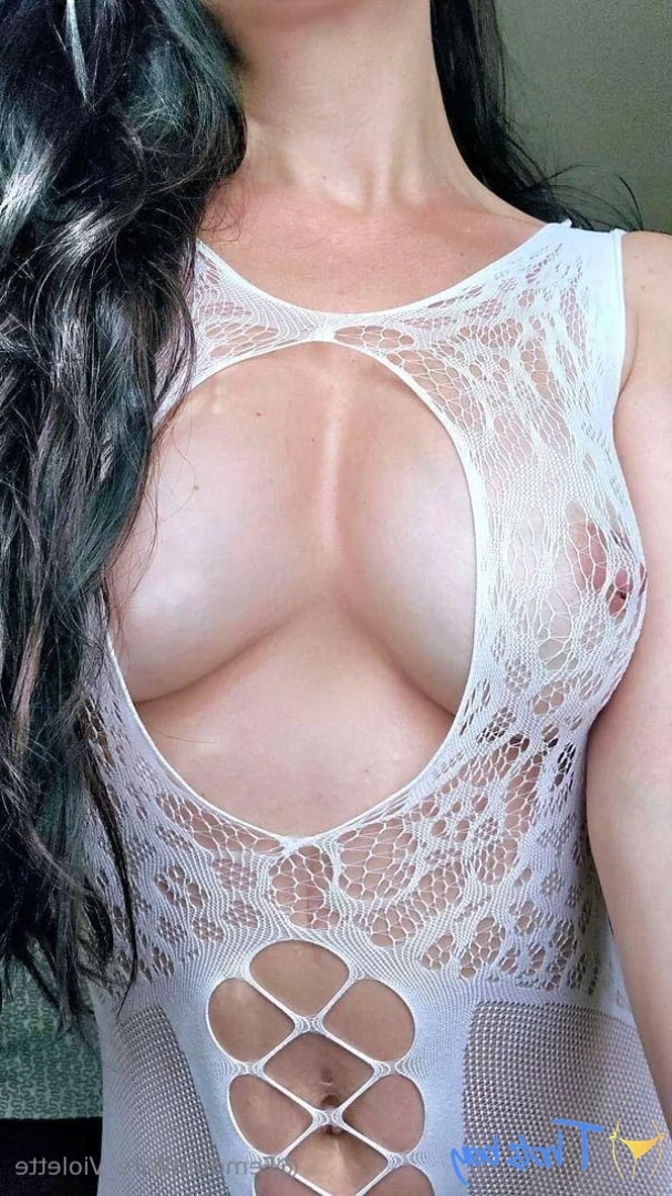 femdomwife_violette [ femdomwife-violette ] Onlyfans leaked photo 18546348 on Hotleaks.tv