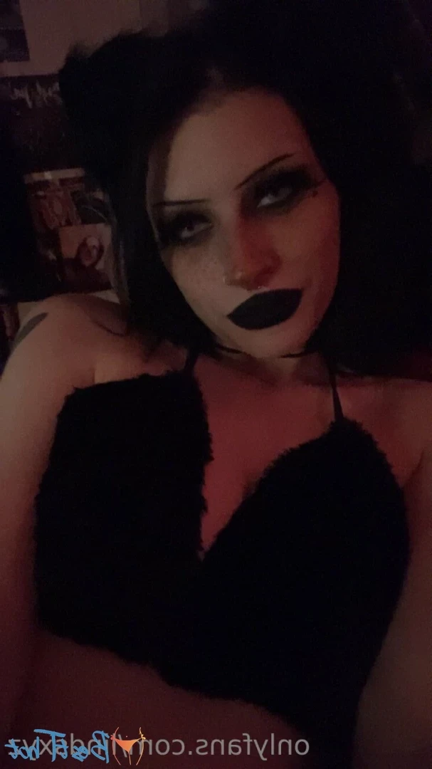 lindsxyz Onlyfans leaked photo 18546974 on Hotleaks.tv