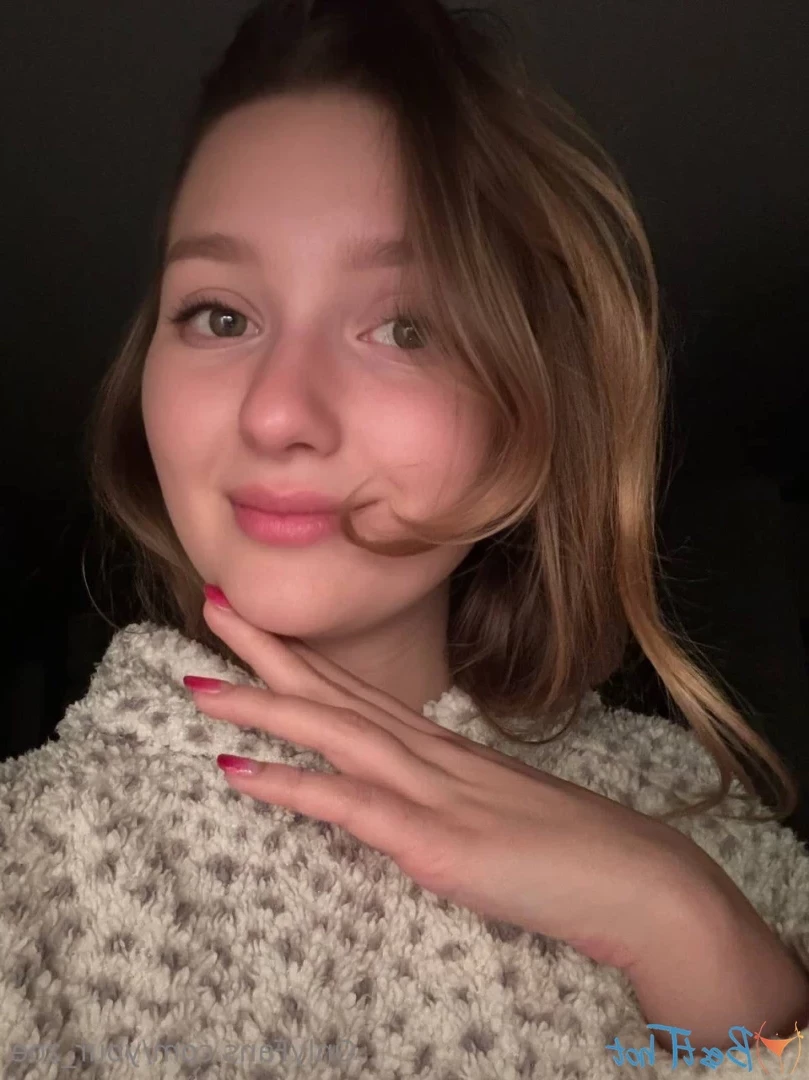 your_zoe [ your-zoe ] Onlyfans leaked photo 18563469 on Hotleaks.tv