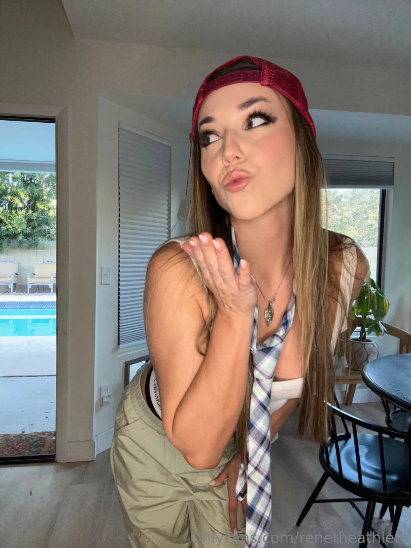 renetheathlete Onlyfans leaked photo 18547642 on Hotleaks.tv