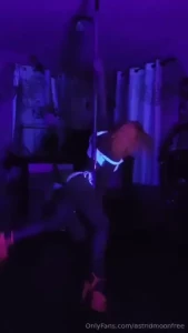 18548970