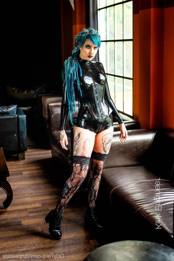 𝖘𝖚𝖈𝖈𝖚𝖇𝖚𝖘 𝗼𝗳 𝘀𝗲𝘅𝘁 [ vanpsuicide ] Onlyfans leaked photo 1210102 on Hotleaks.tv
