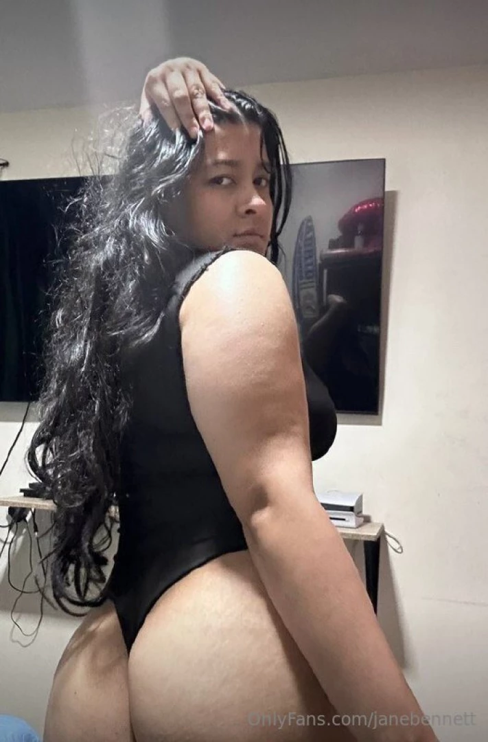 janebennett Onlyfans leaked photo 18550215 on Hotleaks.tv