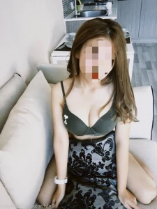 1210595