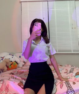 1210604