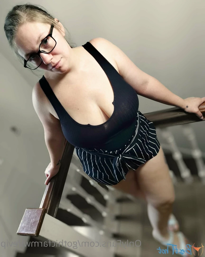 gothiccfarmwifevip Onlyfans leaked photo 18551019 on Hotleaks.tv