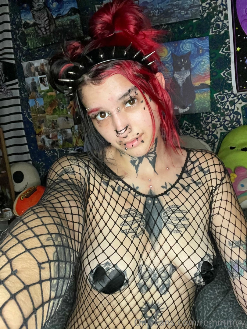yummyrem Onlyfans leaked photo 18552996 on Hotleaks.tv