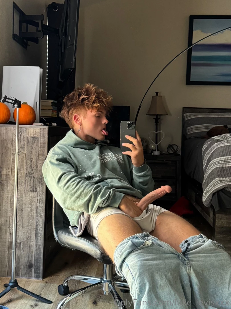 luke_levisxxx [ luke-levisxxx ] Onlyfans leaked photo 18550018 on Hotleaks.tv